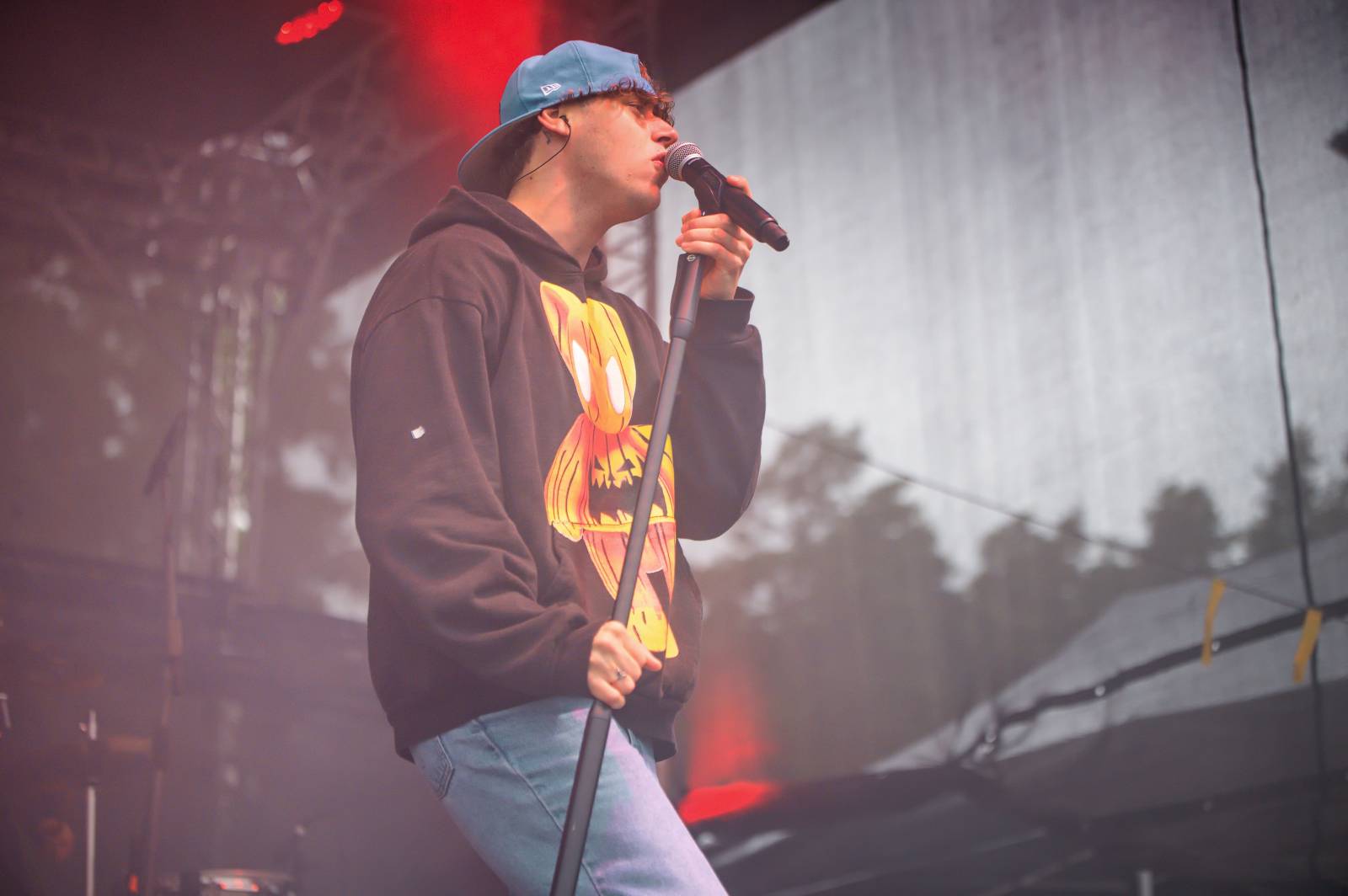 Na Vranově se zpívalo v dešti. Přehrady Fest přivítal Mig 21, UDG, Voxela, ATMO Music i Sofiana Medjmedj