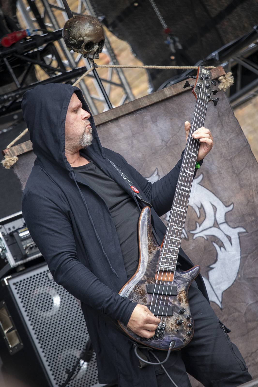 Brutal Assault startuje, metalisty zahřála party s Redzedem nebo Crippled Fingers