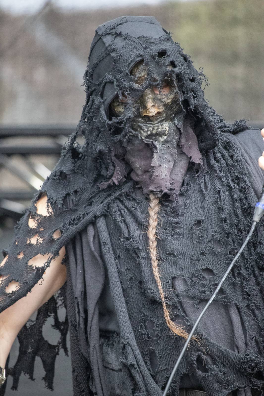 Brutal Assault startuje, metalisty zahřála party s Redzedem nebo Crippled Fingers