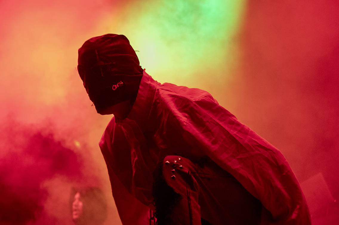 Brutal Assault startuje, metalisty zahřála party s Redzedem nebo Crippled Fingers