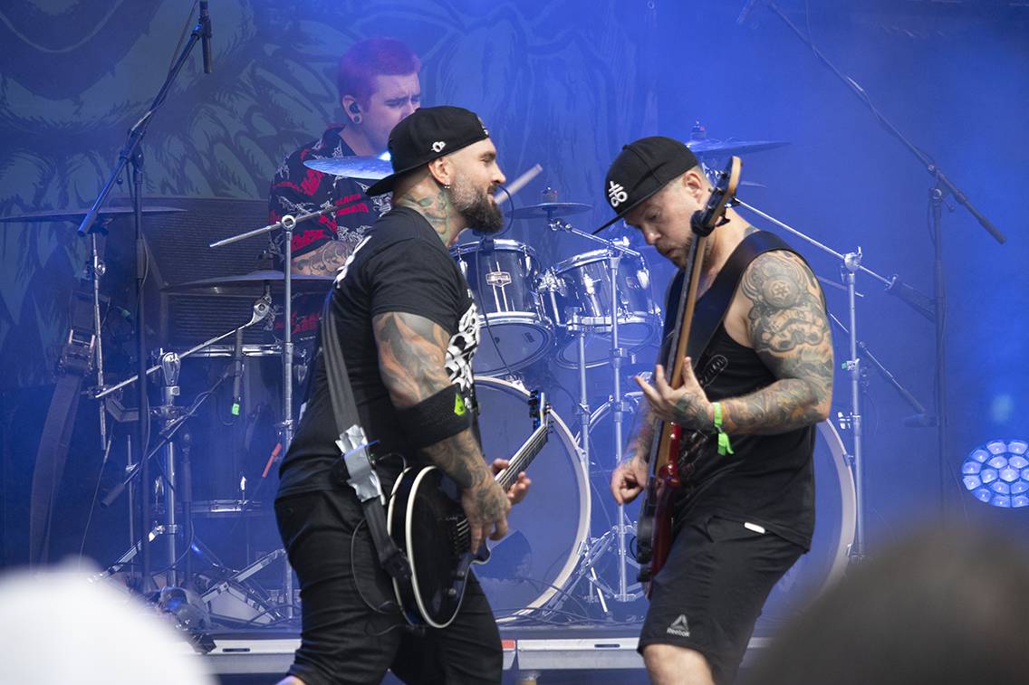 Brutal Assault startuje, metalisty zahřála party s Redzedem nebo Crippled Fingers