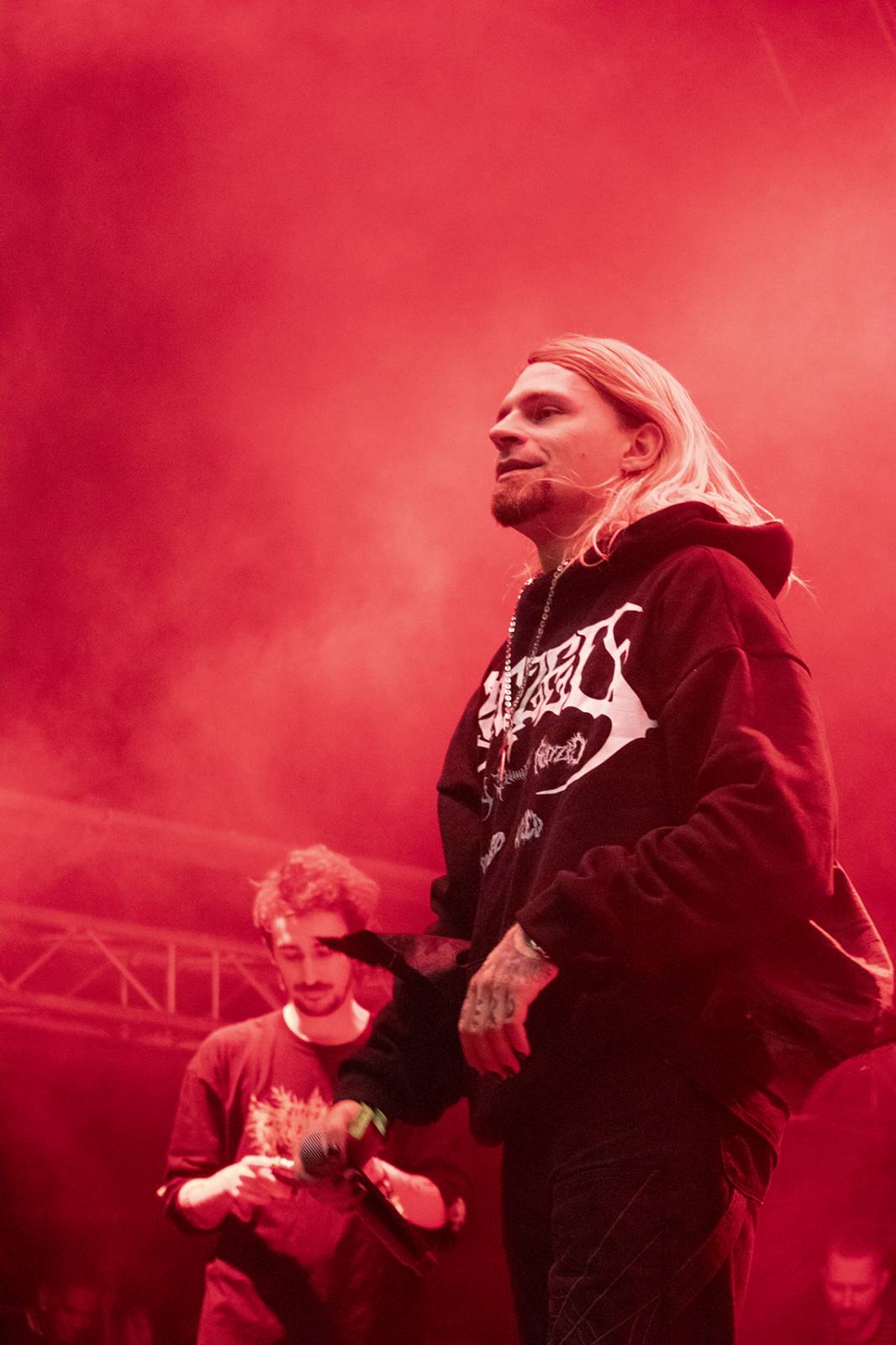 Brutal Assault startuje, metalisty zahřála party s Redzedem nebo Crippled Fingers