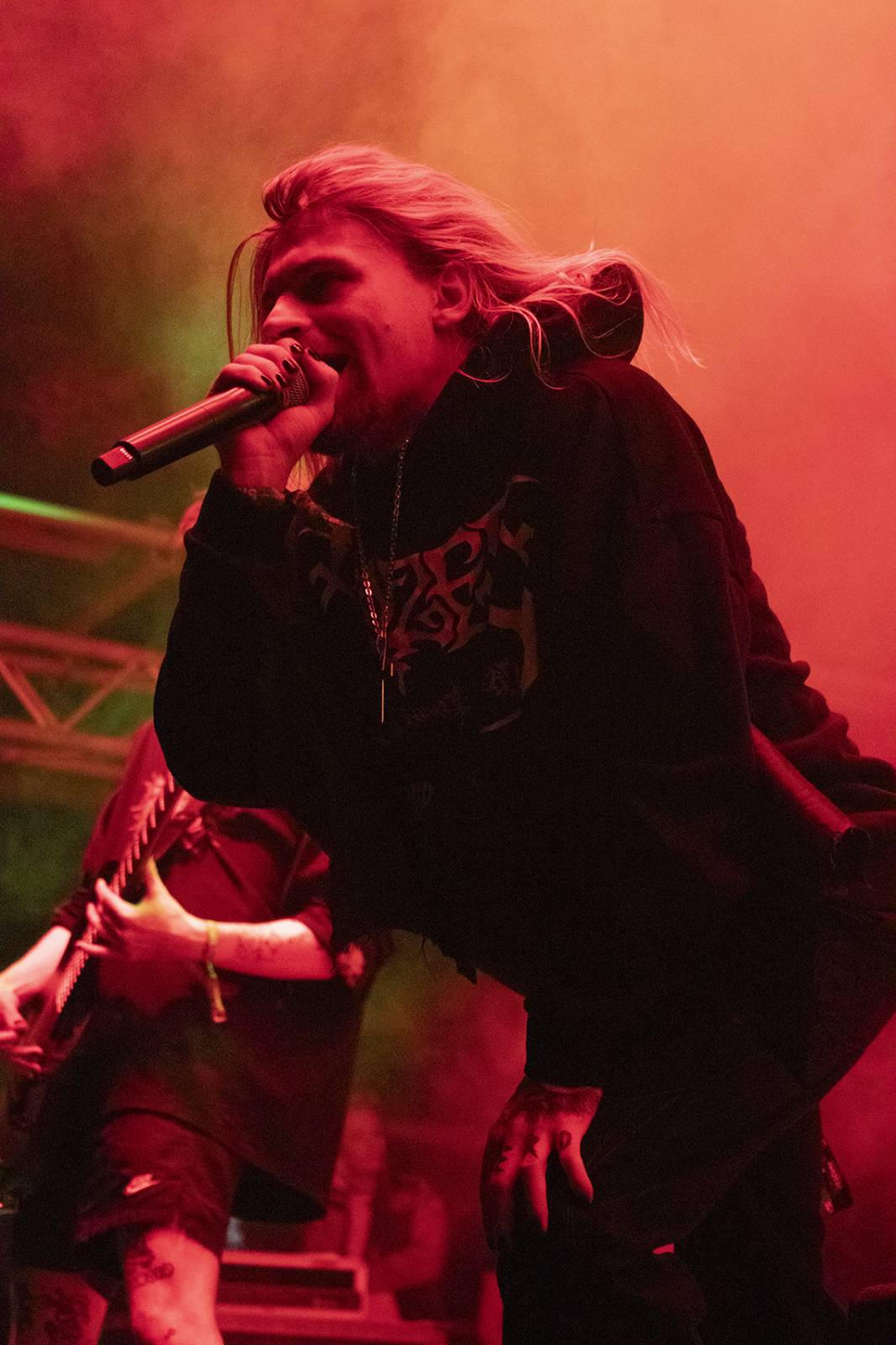 Brutal Assault startuje, metalisty zahřála party s Redzedem nebo Crippled Fingers