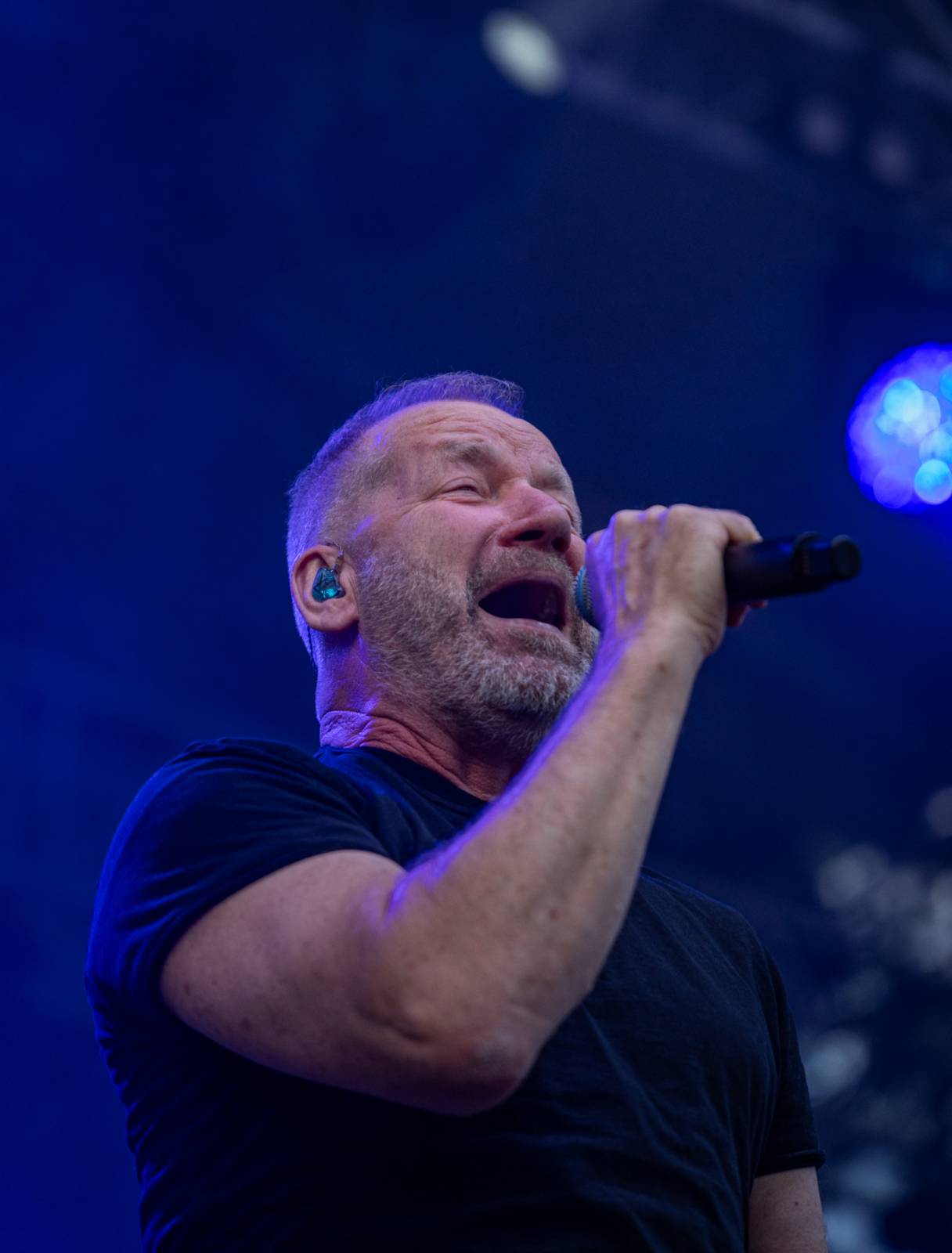 David Koller rozezpíval Ledárny Braník