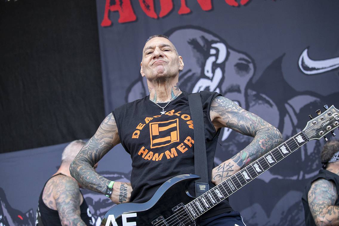 Pevností Josefov zase duní metal. První den Brutal Assault přivítal Beartooth, Heilung nebo Possessed