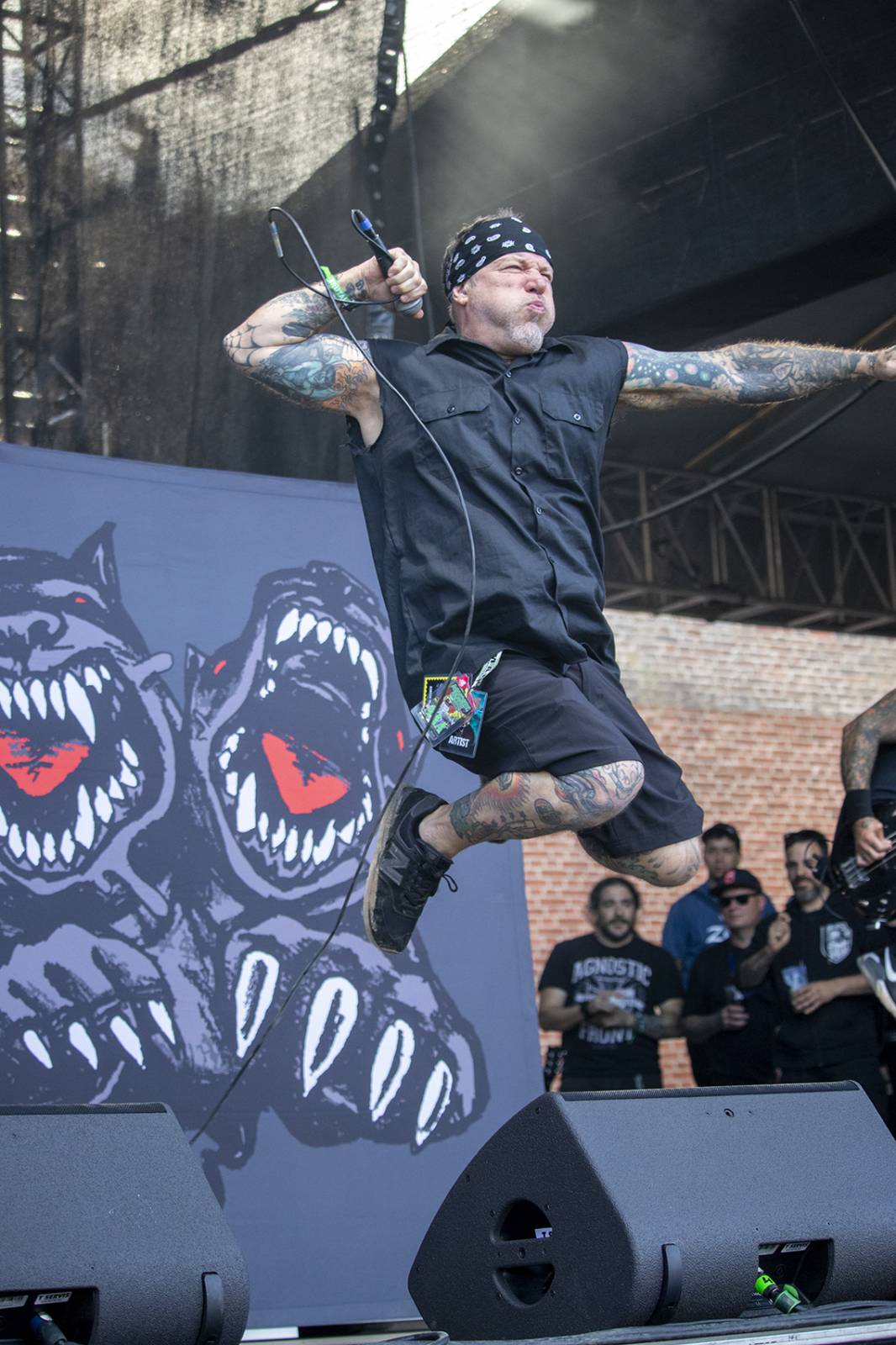 Pevností Josefov zase duní metal. První den Brutal Assault přivítal Beartooth, Heilung nebo Possessed