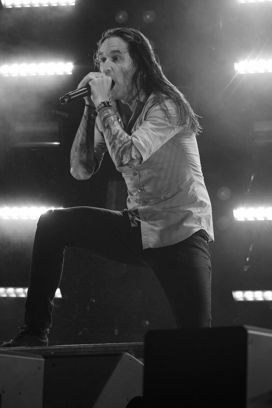 Pevností Josefov zase duní metal. První den Brutal Assault přivítal Beartooth, Heilung nebo Possessed