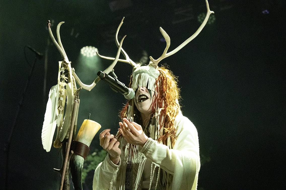 Pevností Josefov zase duní metal. První den Brutal Assault přivítal Beartooth, Heilung nebo Possessed