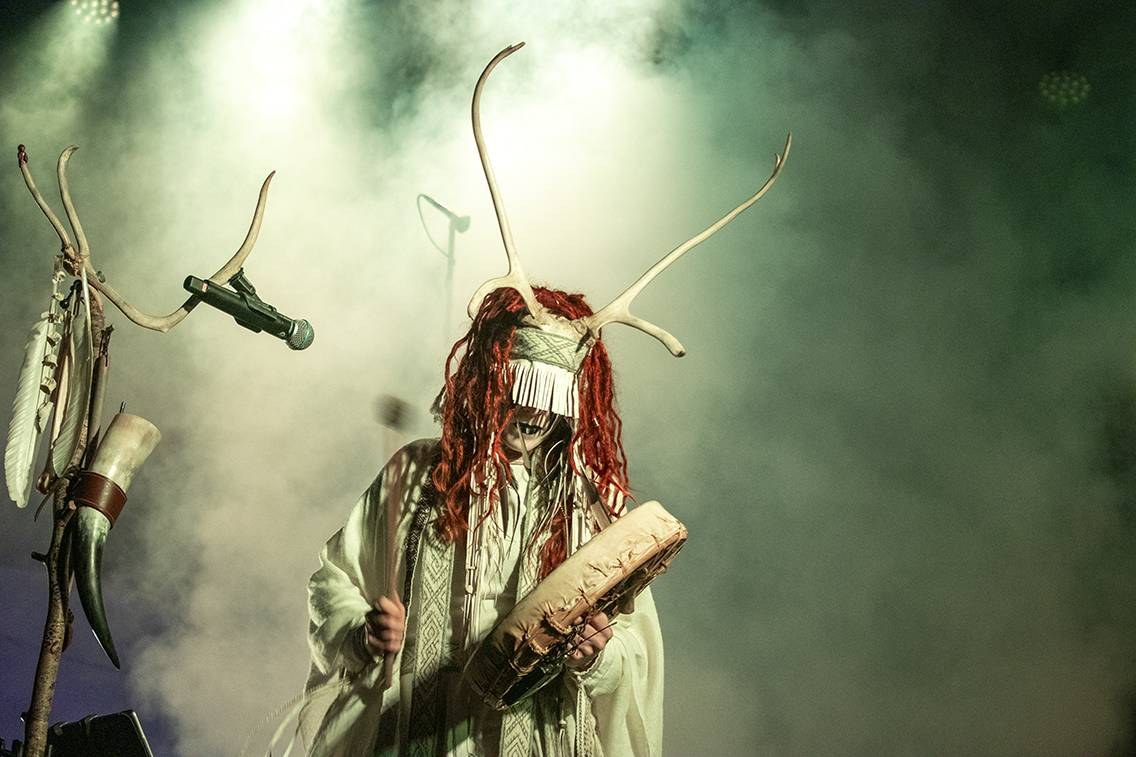 Pevností Josefov zase duní metal. První den Brutal Assault přivítal Beartooth, Heilung nebo Possessed