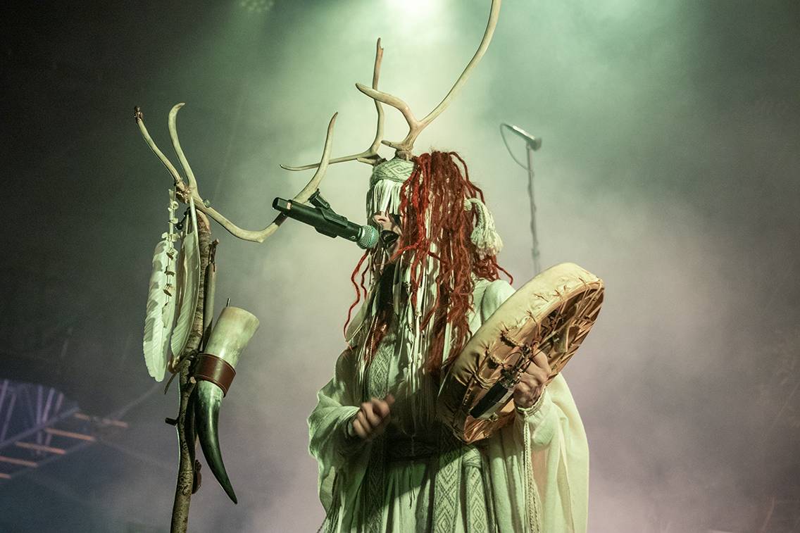 Pevností Josefov zase duní metal. První den Brutal Assault přivítal Beartooth, Heilung nebo Possessed