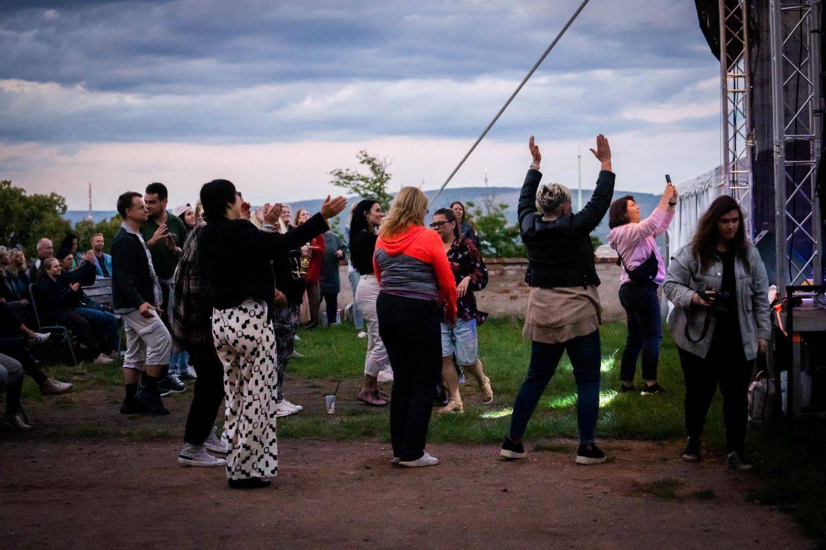 Katarína Knechtová v Brně bavila vtipy i chytlavými skladbami