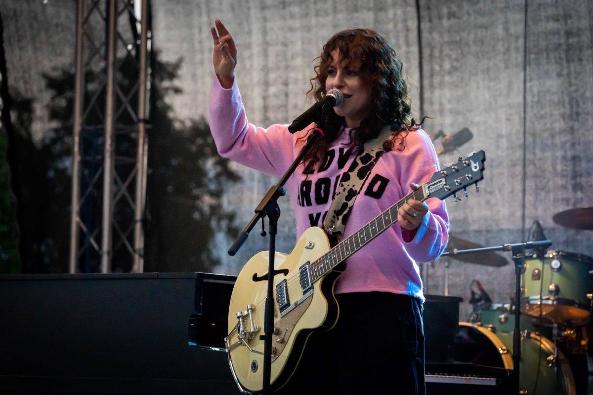 Katarína Knechtová v Brně bavila vtipy i chytlavými skladbami