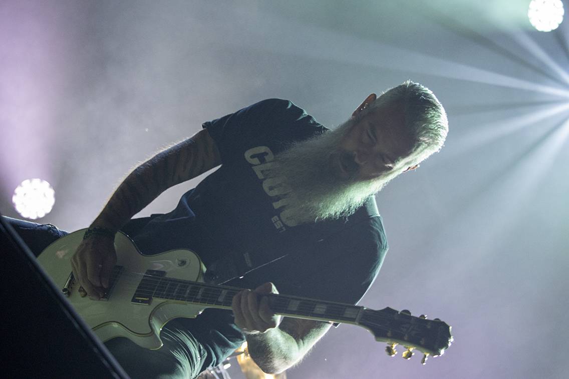 Hořící pochodeň v publiku i stage diving. Druhý den Brutal Assault rozvířili Get the Shot, In Flames nebo Sepultura