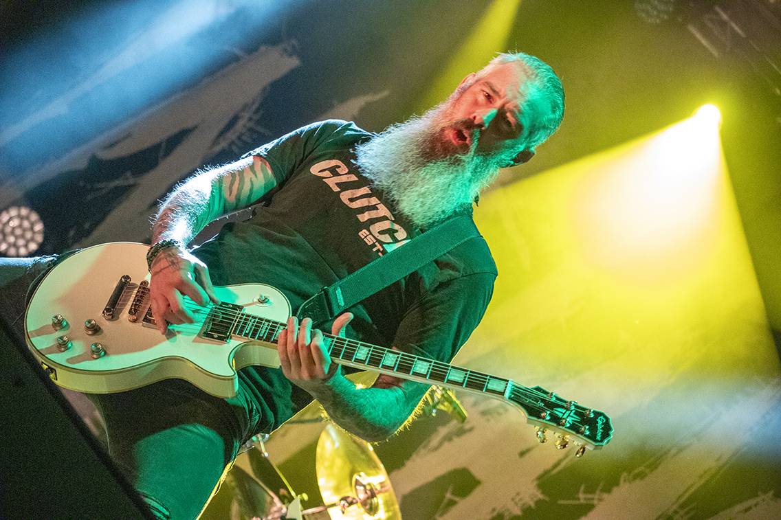 Hořící pochodeň v publiku i stage diving. Druhý den Brutal Assault rozvířili Get the Shot, In Flames nebo Sepultura