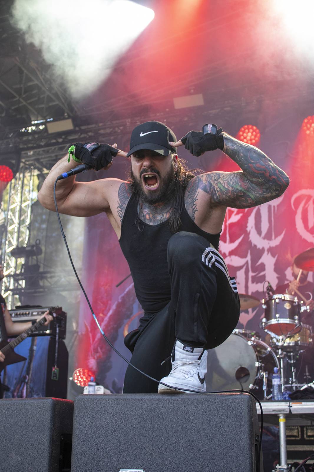 Hořící pochodeň v publiku i stage diving. Druhý den Brutal Assault rozvířili Get the Shot, In Flames nebo Sepultura