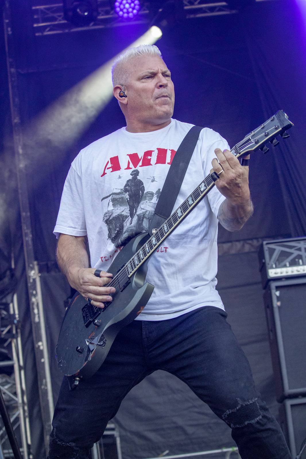 Hořící pochodeň v publiku i stage diving. Druhý den Brutal Assault rozvířili Get the Shot, In Flames nebo Sepultura