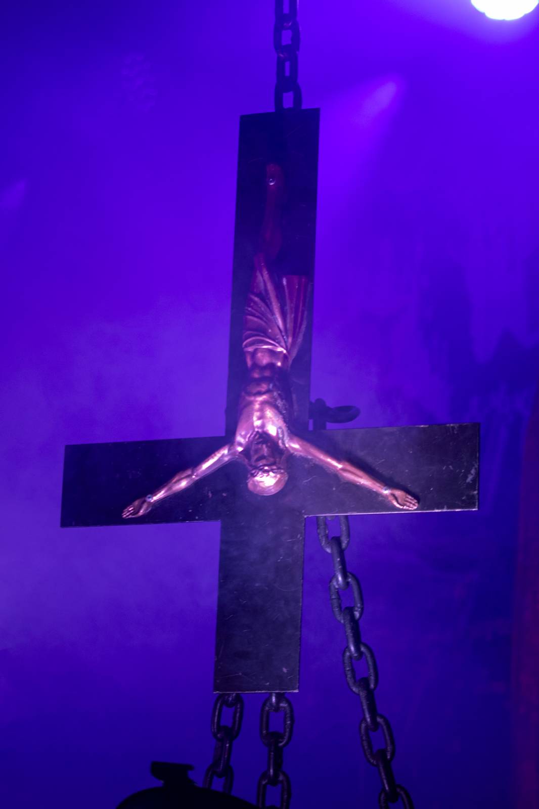 Hořící pochodeň v publiku i stage diving. Druhý den Brutal Assault rozvířili Get the Shot, In Flames nebo Sepultura