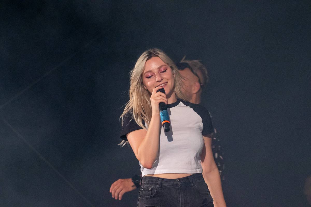 Divočina na Občanské plovárně. Skyline jí otřásli v základech