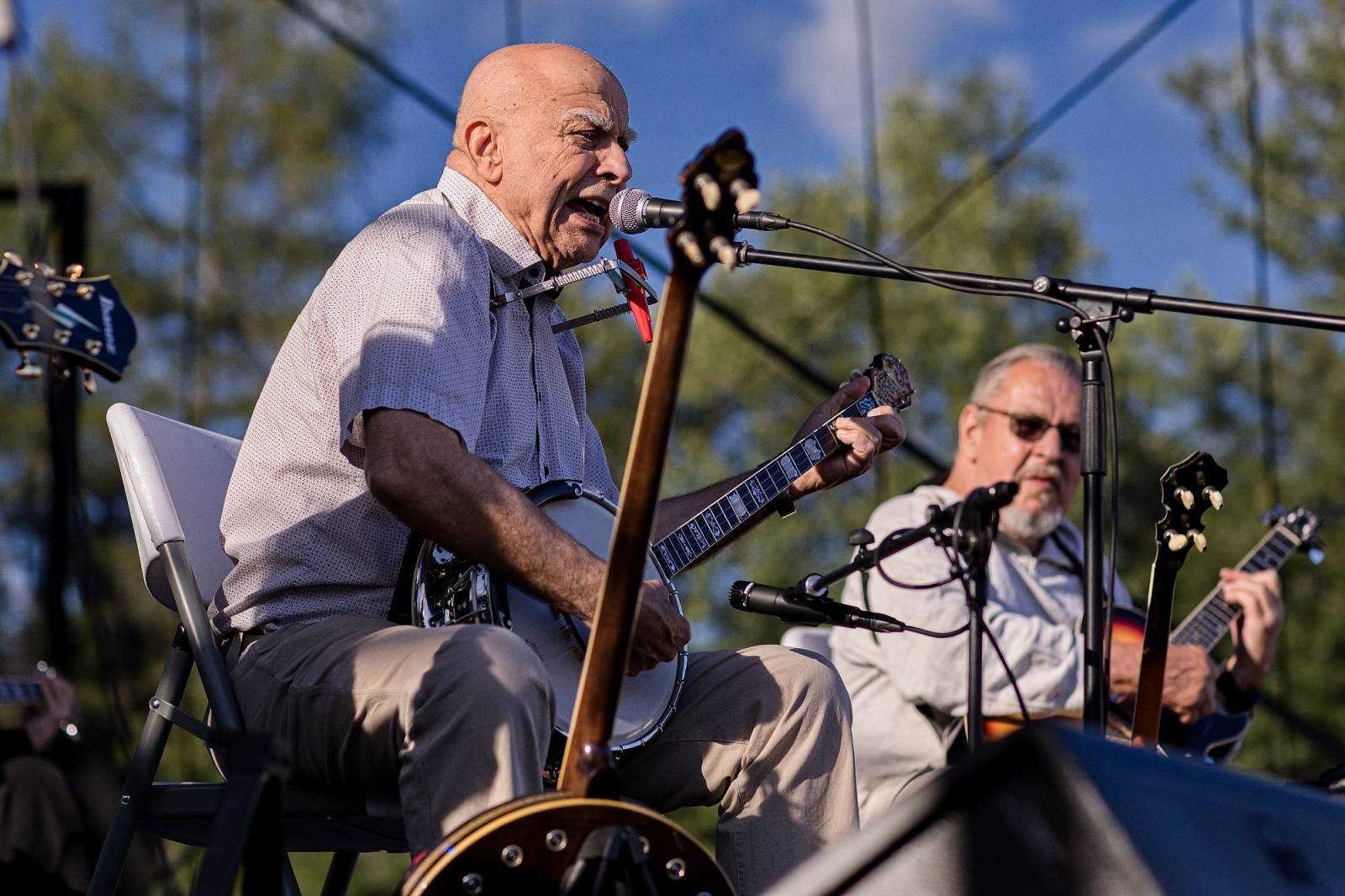 Keltská noc v Harrachově: Pod skokanskými můstky řádili Dymytry, Cocotte Minute i Vypsaná fiXa