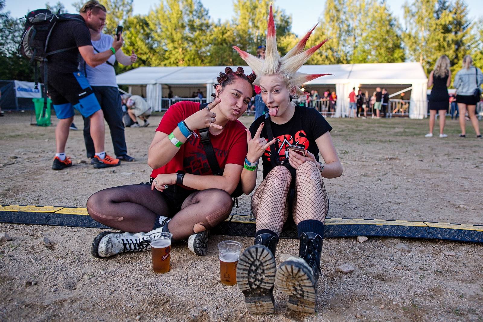 Keltská noc v Harrachově: Pod skokanskými můstky řádili Dymytry, Cocotte Minute i Vypsaná fiXa