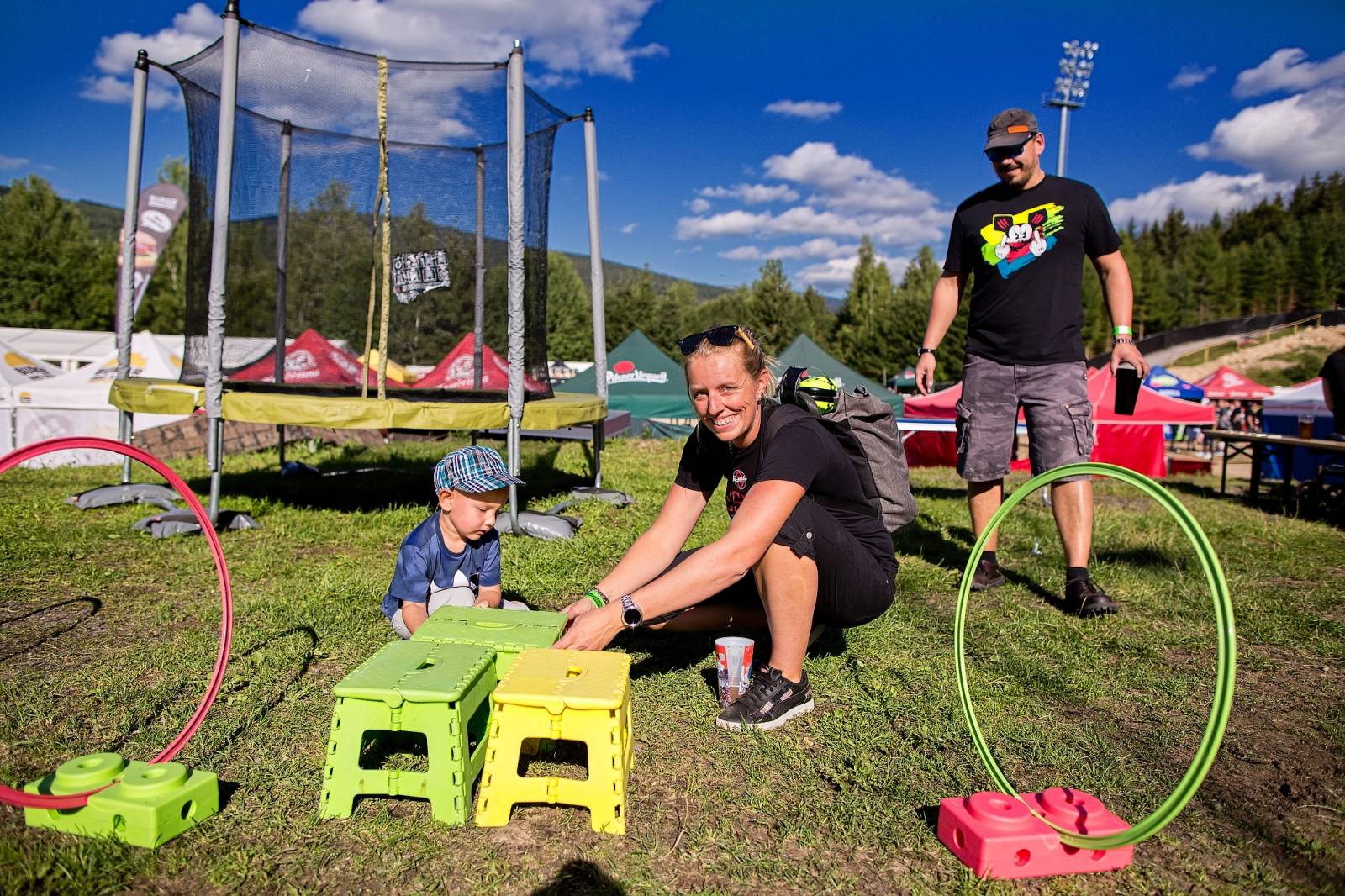 Keltská noc v Harrachově: Pod skokanskými můstky řádili Dymytry, Cocotte Minute i Vypsaná fiXa