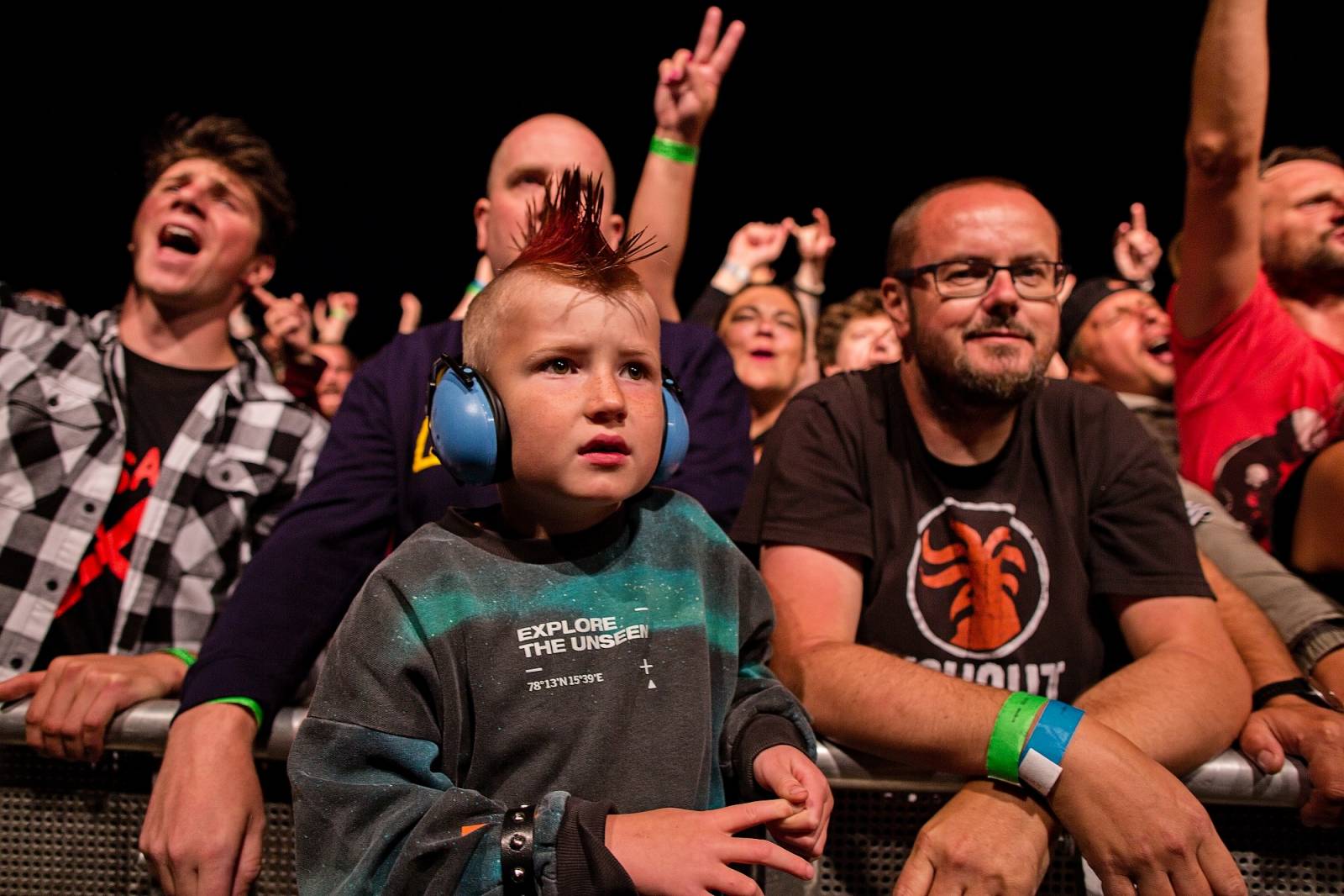 Keltská noc v Harrachově: Pod skokanskými můstky řádili Dymytry, Cocotte Minute i Vypsaná fiXa