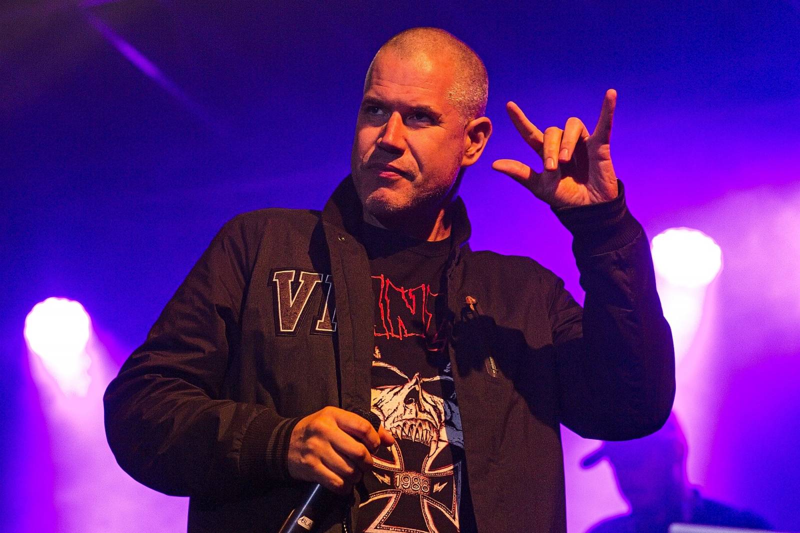 Keltská noc v Harrachově: Pod skokanskými můstky řádili Dymytry, Cocotte Minute i Vypsaná fiXa