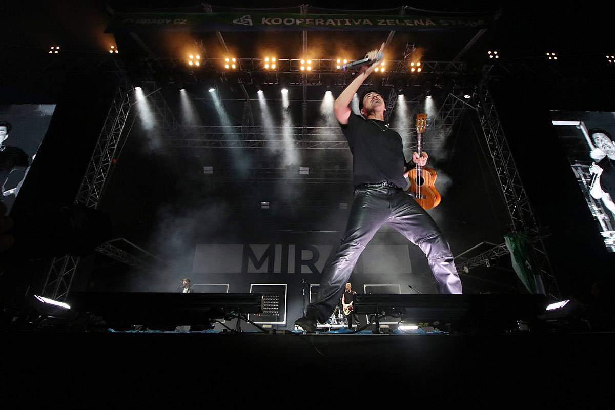 Na Veveří řádili No Name, Dymytry, Wanastowi Vjecy i ohniví Kabáti