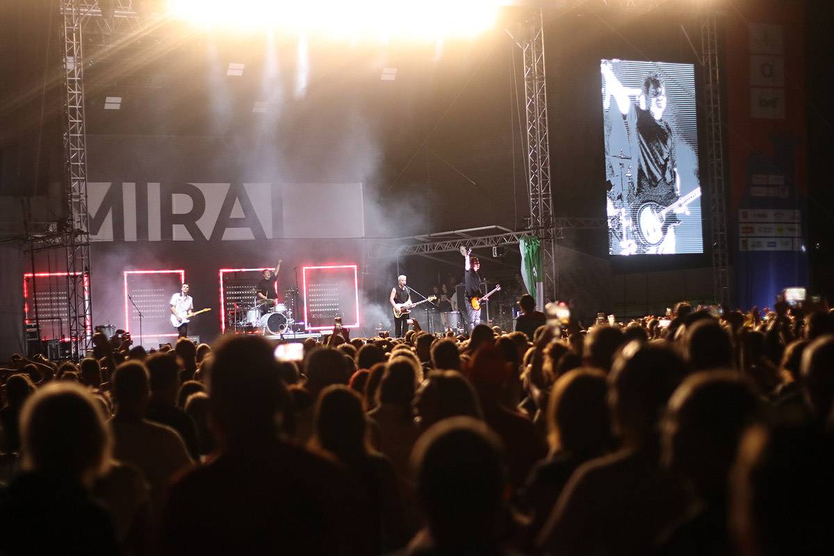 Na Veveří řádili No Name, Dymytry, Wanastowi Vjecy i ohniví Kabáti