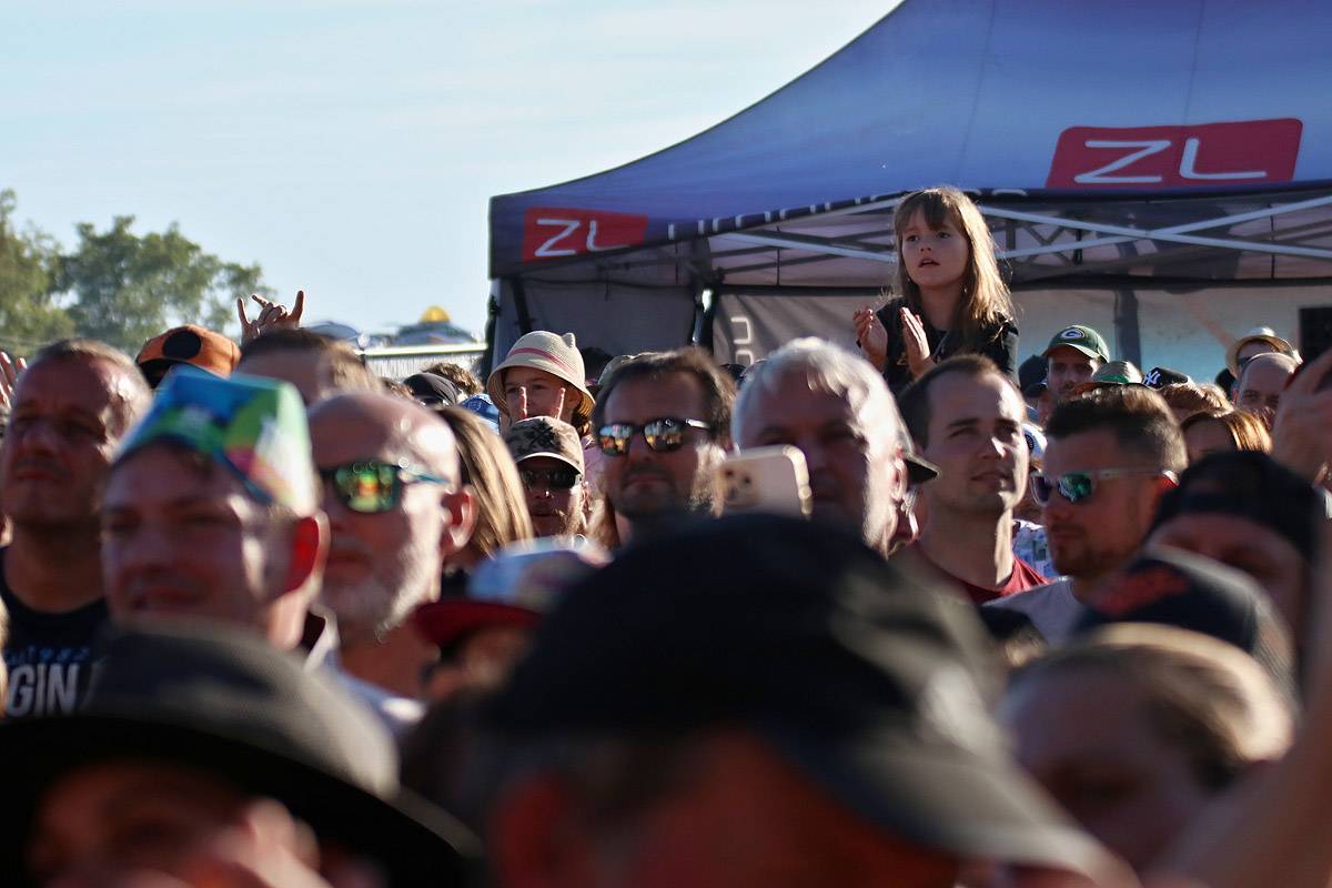 Na Veveří řádili No Name, Dymytry, Wanastowi Vjecy i ohniví Kabáti