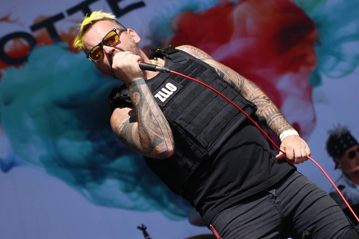 Na Veveří řádili No Name, Dymytry, Wanastowi Vjecy i ohniví Kabáti