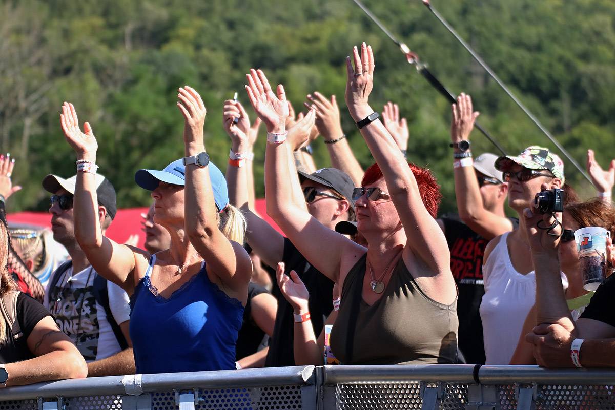 Na Veveří řádili No Name, Dymytry, Wanastowi Vjecy i ohniví Kabáti