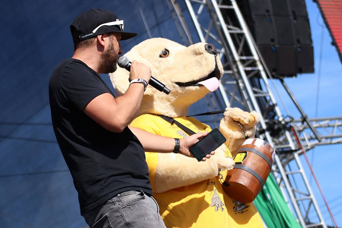 Na Veveří řádili No Name, Dymytry, Wanastowi Vjecy i ohniví Kabáti