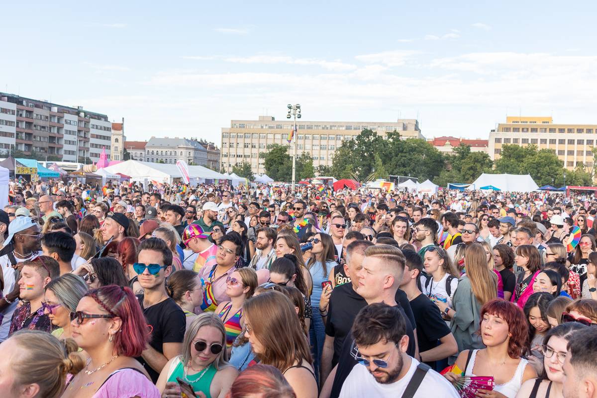 Prague Pride vévodila LP, na Letnou si odskočila z natáčení videoklipu