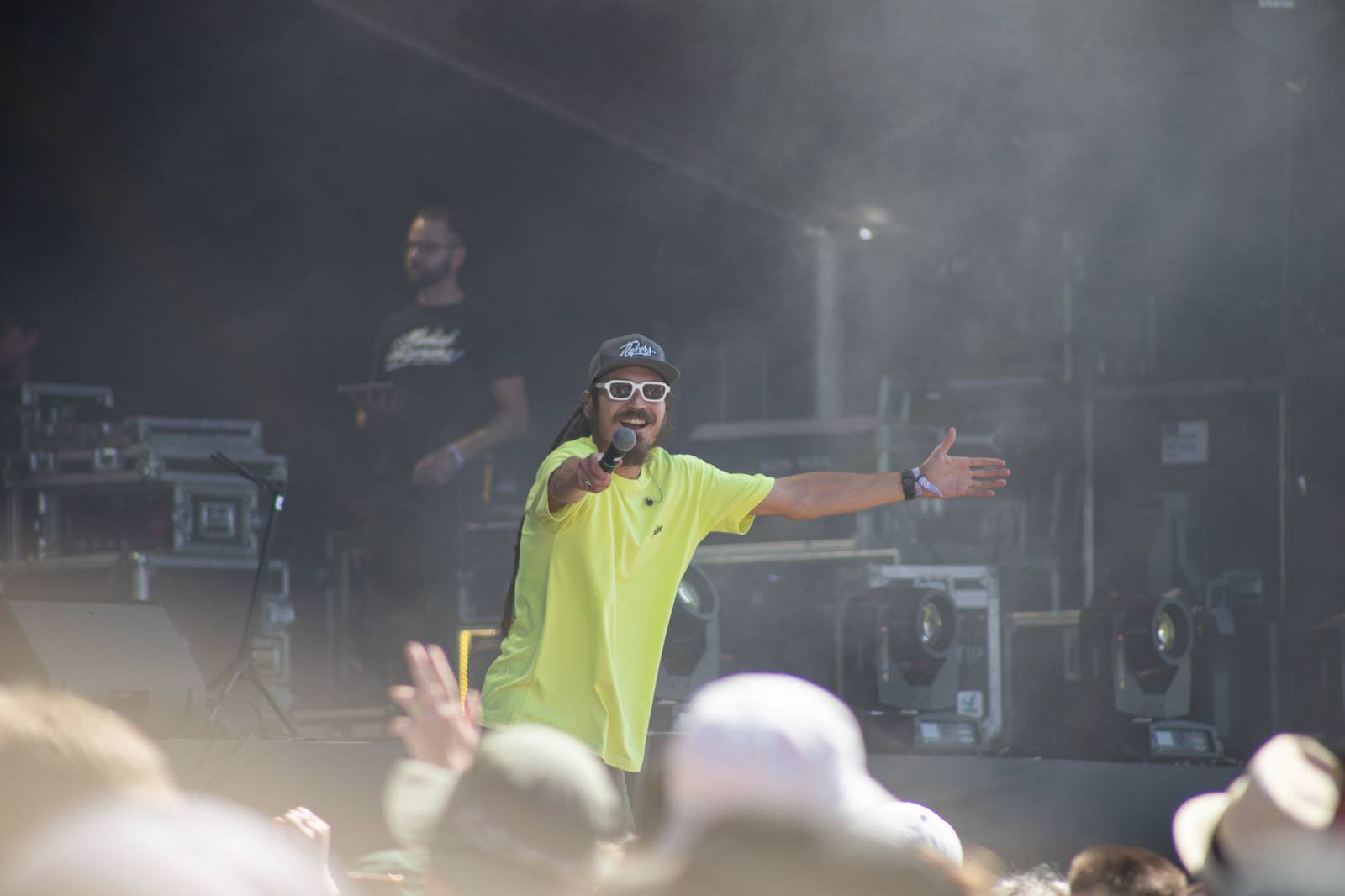 Třpytivý Grape Festival přivítal M83, Annet X i Paulieho Garanda se Zeou