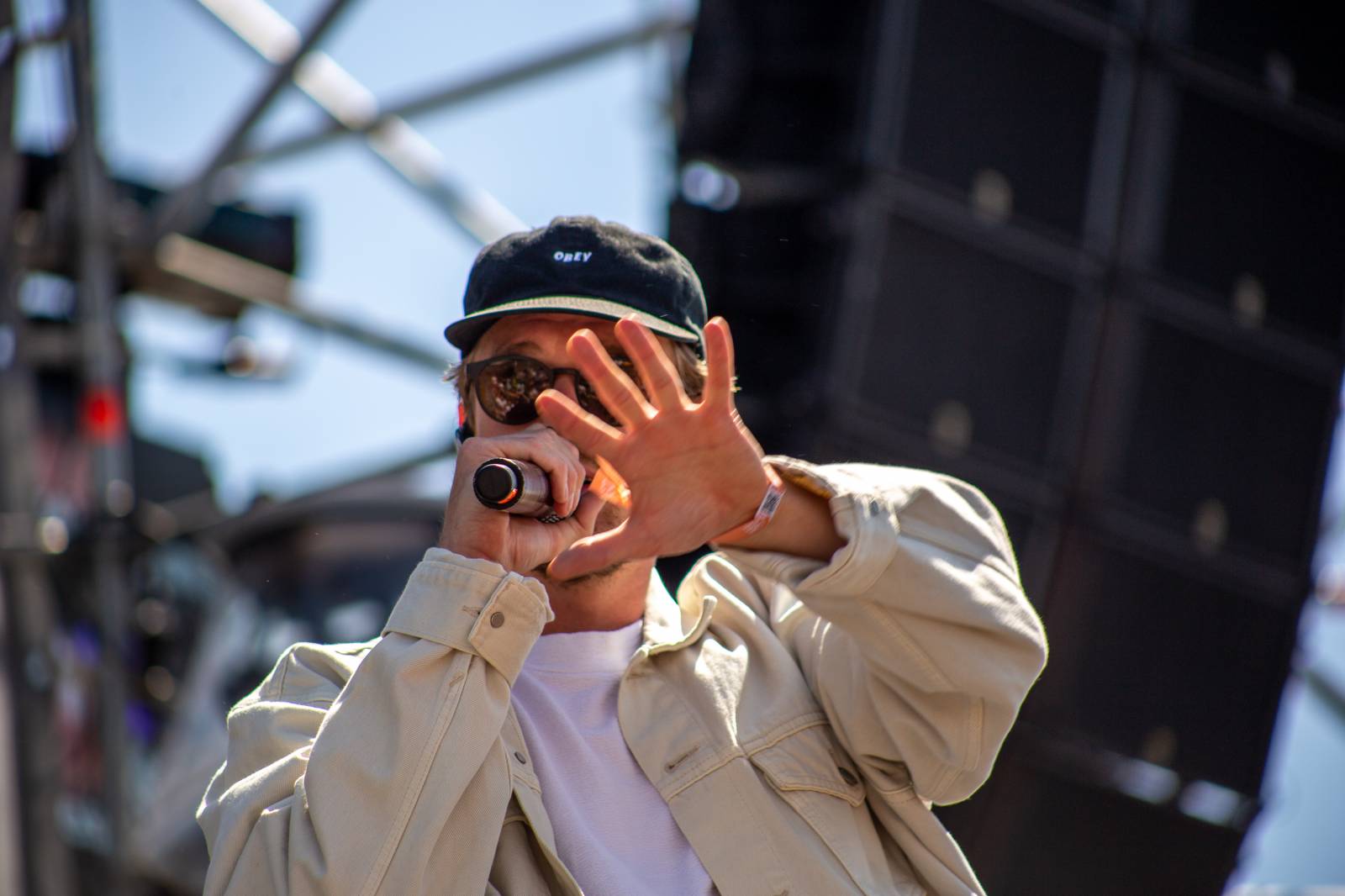 Třpytivý Grape Festival přivítal M83, Annet X i Paulieho Garanda se Zeou