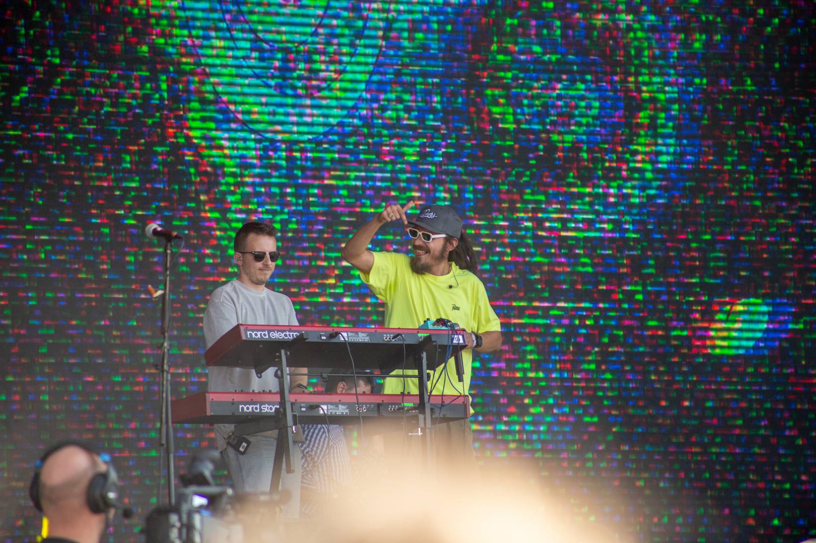 Třpytivý Grape Festival přivítal M83, Annet X i Paulieho Garanda se Zeou