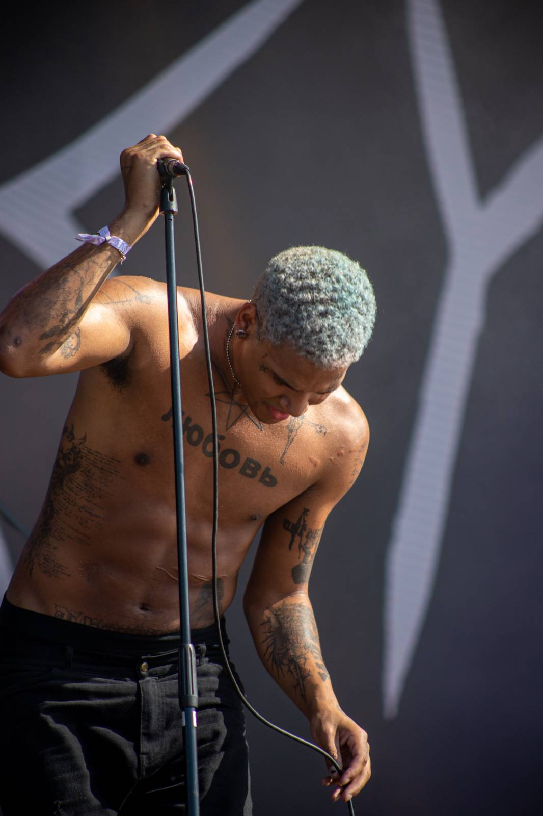 Třpytivý Grape Festival přivítal M83, Annet X i Paulieho Garanda se Zeou