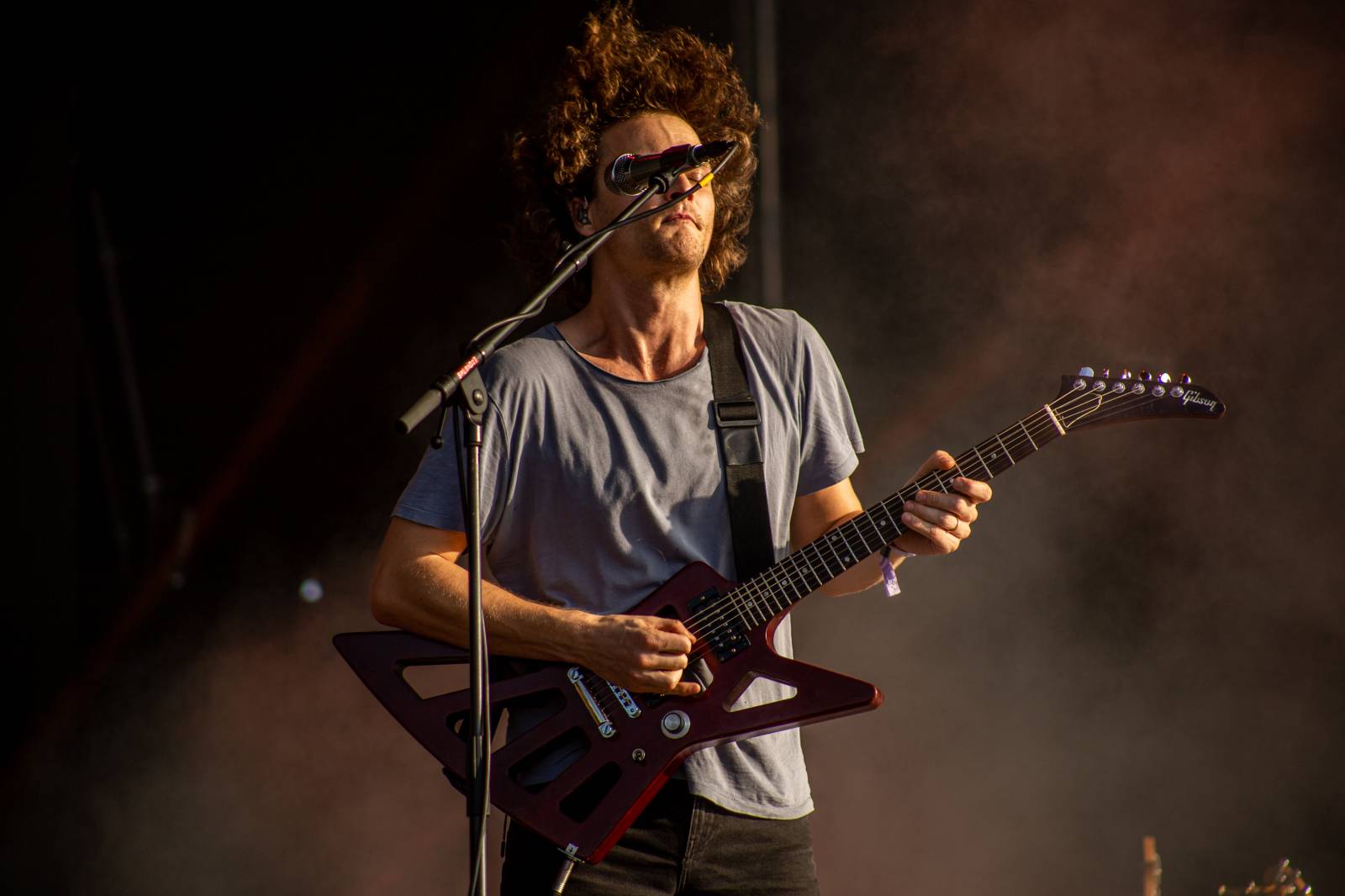 Třpytivý Grape Festival přivítal M83, Annet X i Paulieho Garanda se Zeou