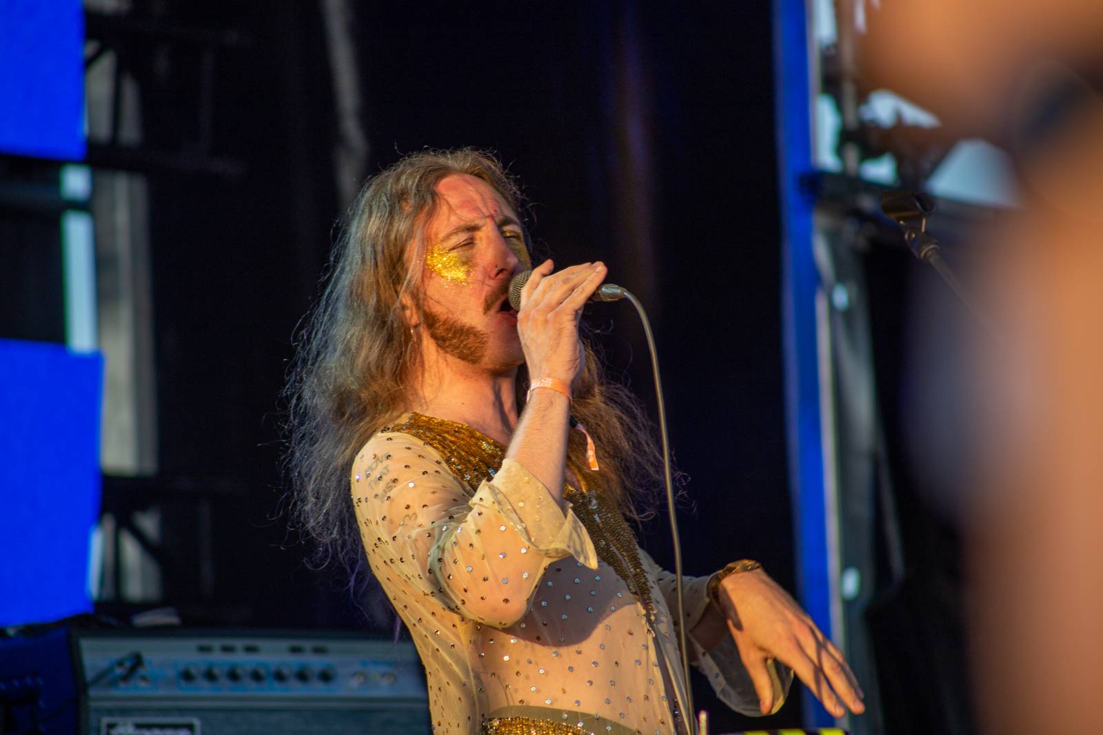 Třpytivý Grape Festival přivítal M83, Annet X i Paulieho Garanda se Zeou