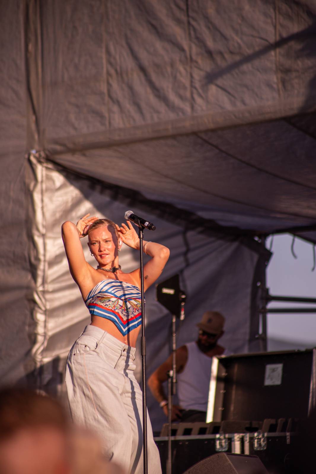 Třpytivý Grape Festival přivítal M83, Annet X i Paulieho Garanda se Zeou