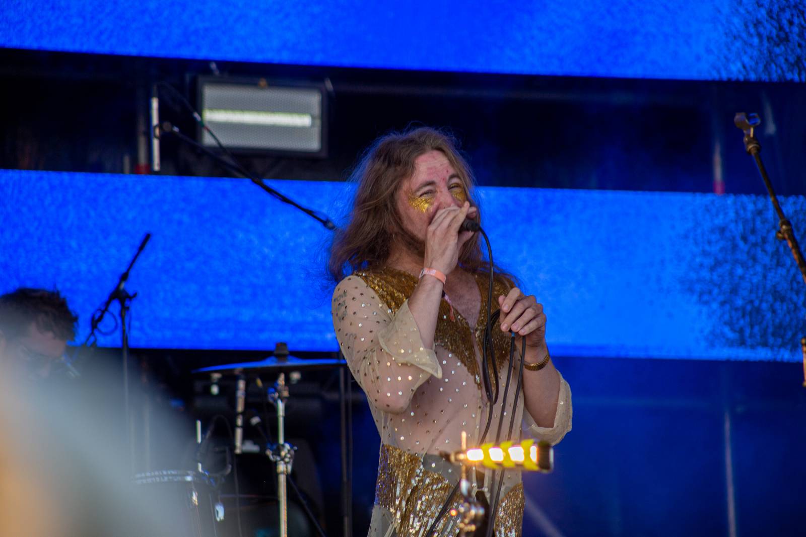 Třpytivý Grape Festival přivítal M83, Annet X i Paulieho Garanda se Zeou