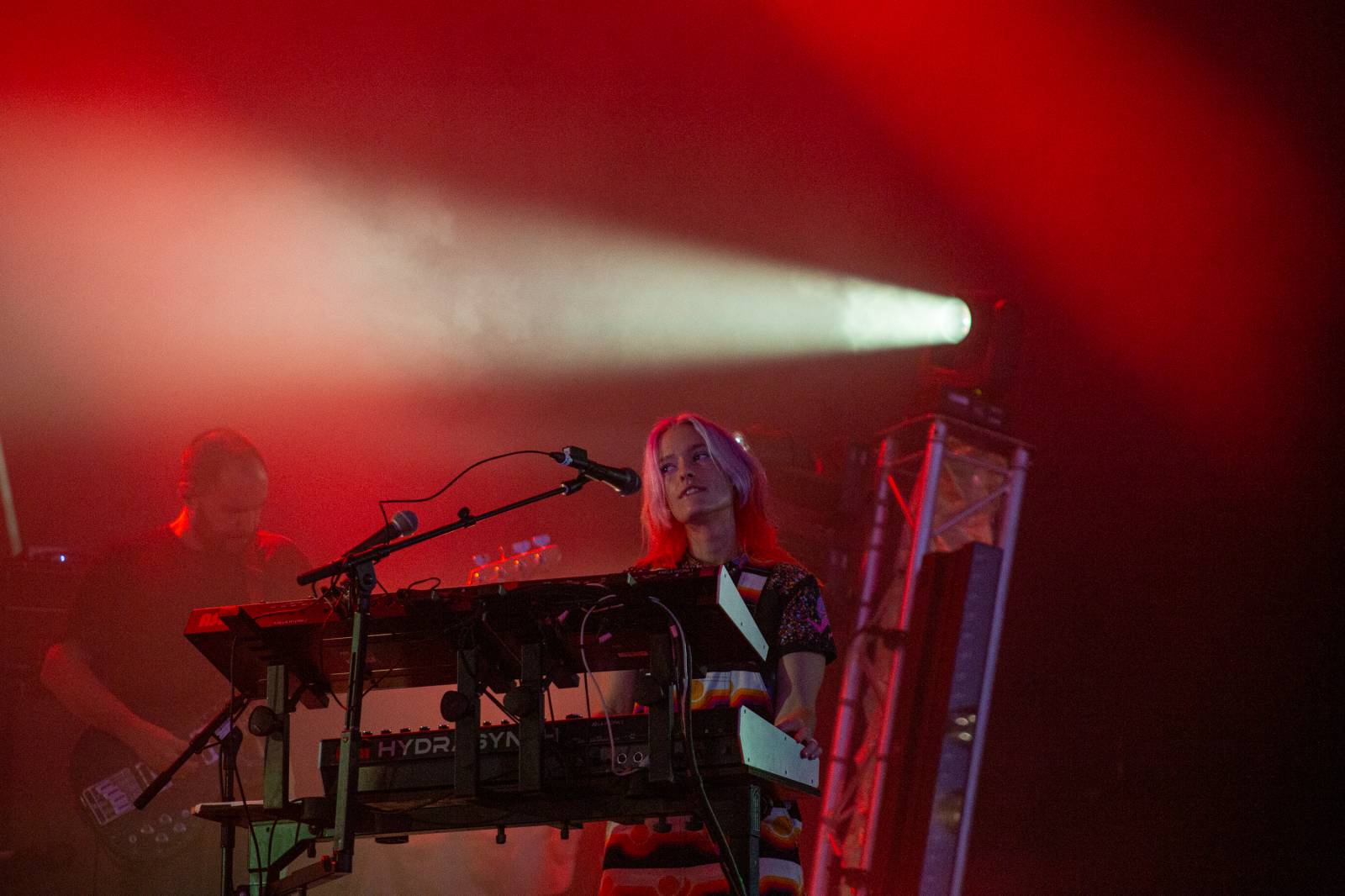 Třpytivý Grape Festival přivítal M83, Annet X i Paulieho Garanda se Zeou