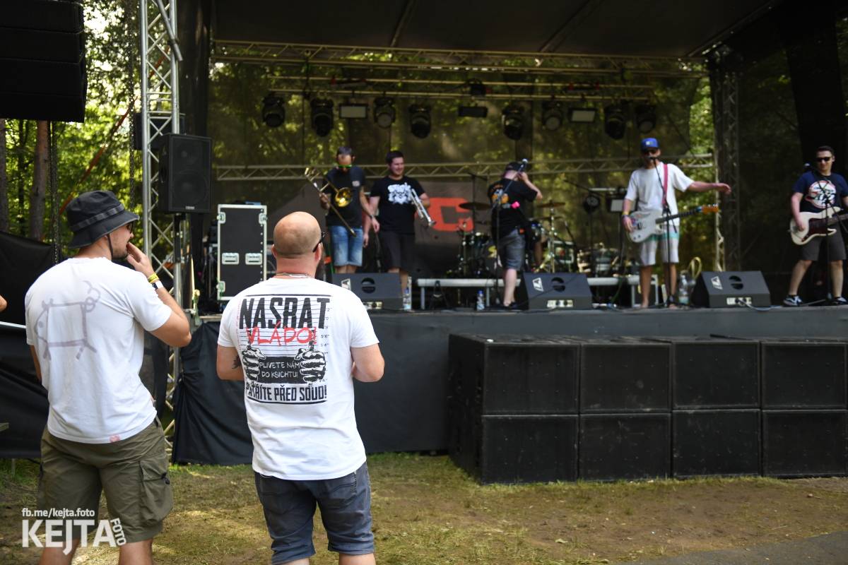 Druhý den na Starák Festu vystoupili Elektrïck Mann, Totální nasazení nebo SPS