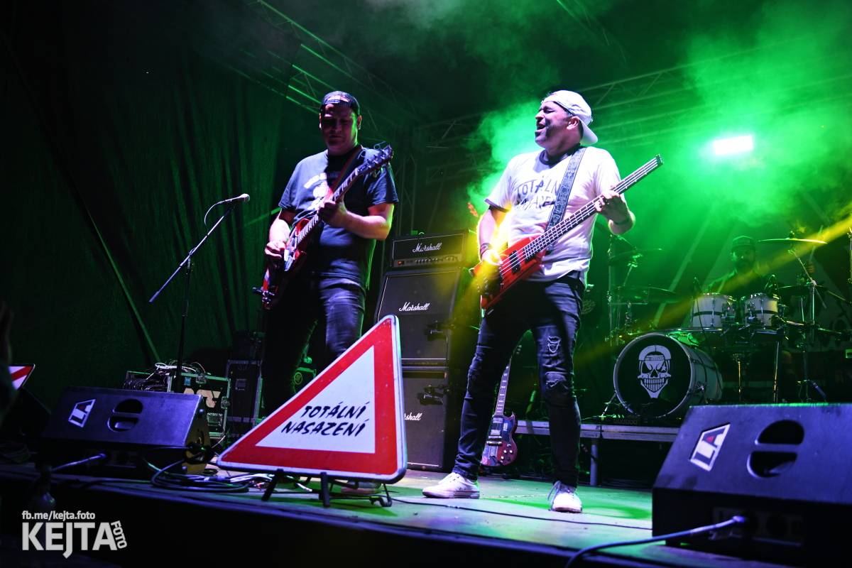 Druhý den na Starák Festu vystoupili Elektrïck Mann, Totální nasazení nebo SPS