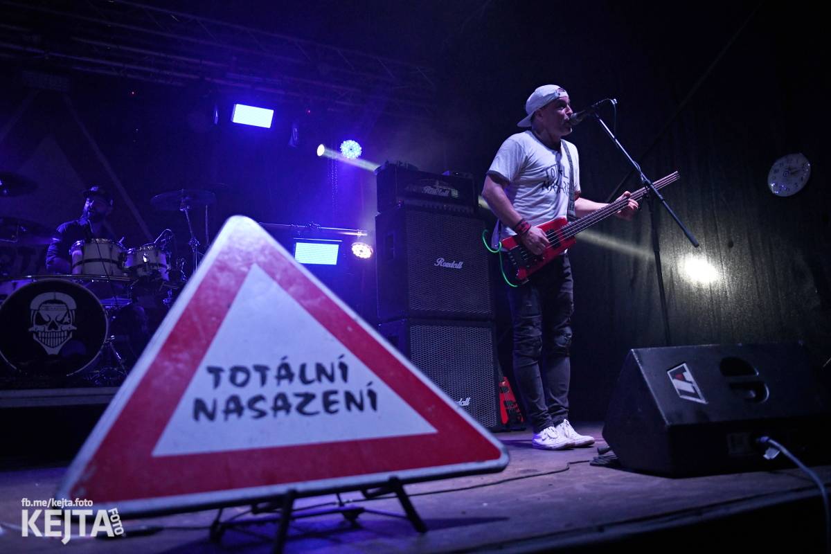 Druhý den na Starák Festu vystoupili Elektrïck Mann, Totální nasazení nebo SPS