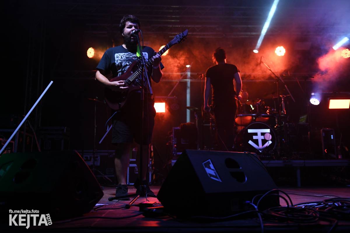 Druhý den na Starák Festu vystoupili Elektrïck Mann, Totální nasazení nebo SPS