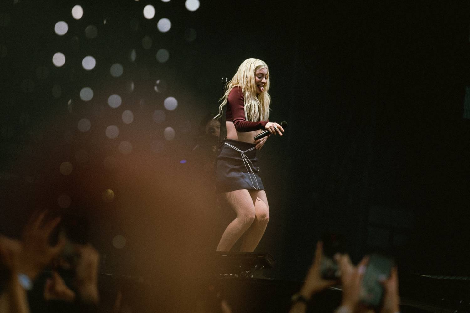 Macklemore obdivoval na Szigetu krásné ženy, zpěvačka Amyl and the Sniffers plivala na pódiu a Lorde zklamala