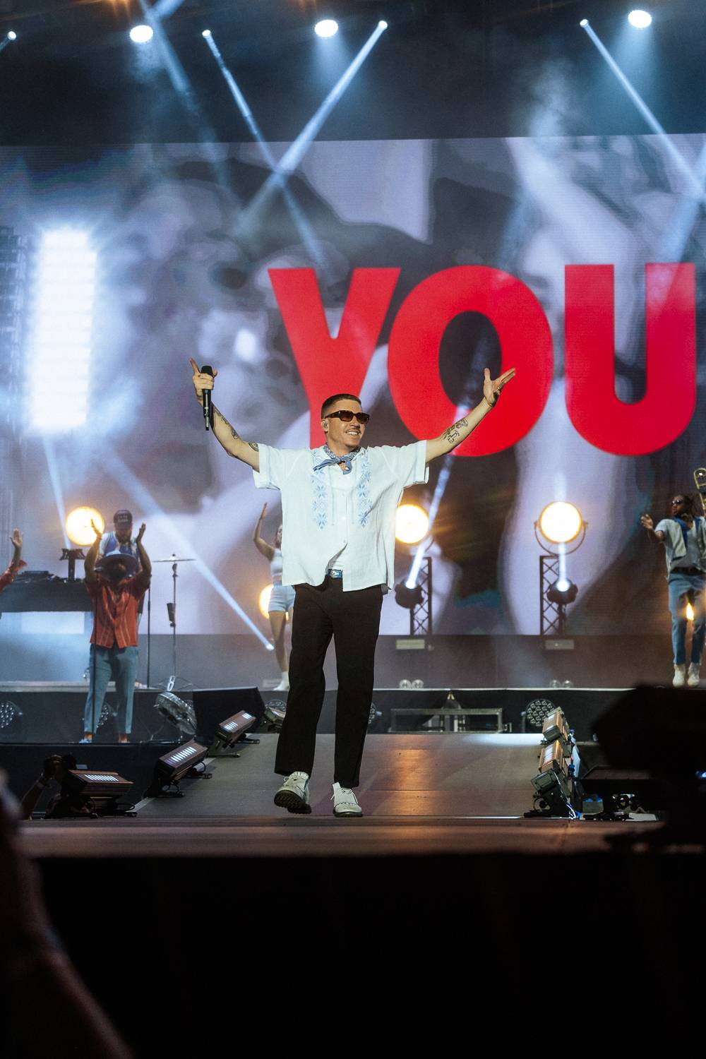 Macklemore obdivoval na Szigetu krásné ženy, zpěvačka Amyl and the Sniffers plivala na pódiu a Lorde zklamala