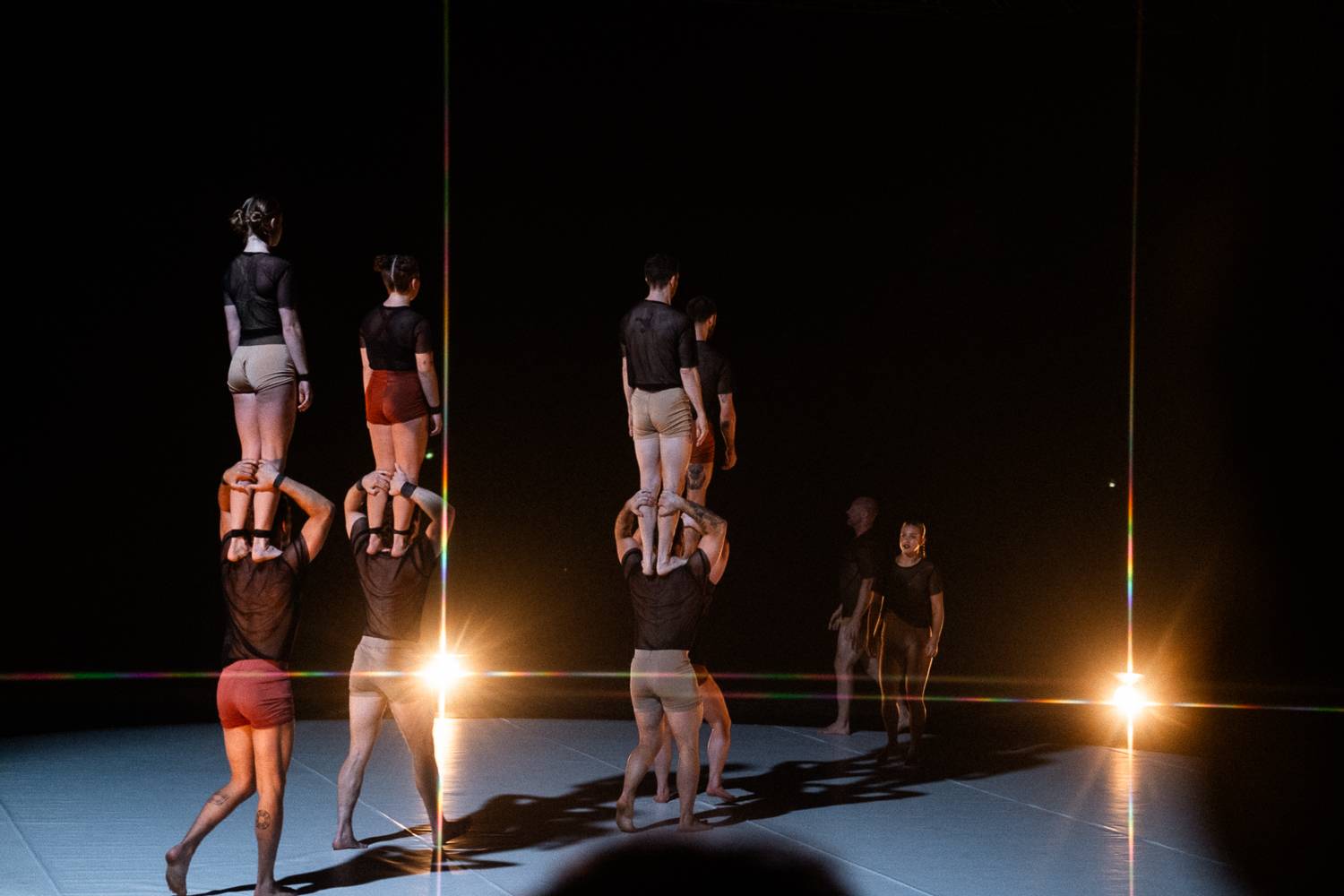 Macklemore obdivoval na Szigetu krásné ženy, zpěvačka Amyl and the Sniffers plivala na pódiu a Lorde zklamala